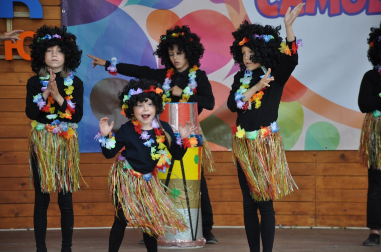 В нашем городе прошёл 29-ой районный праздник детского самодеятельного творчества «Детские самоцветики».